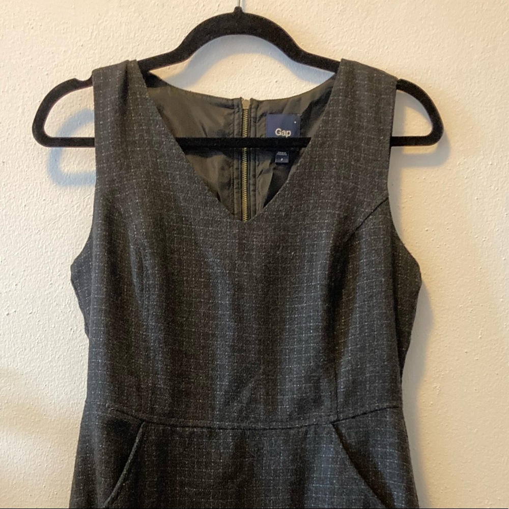 Gap Black Plaid Wool Jumper Dress Sz 2